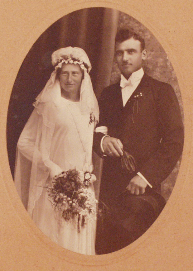 Hochzeitsbild Karolina Krebs und Ulrich Weh, Bobingen - Foto: Anton Hillenbrand