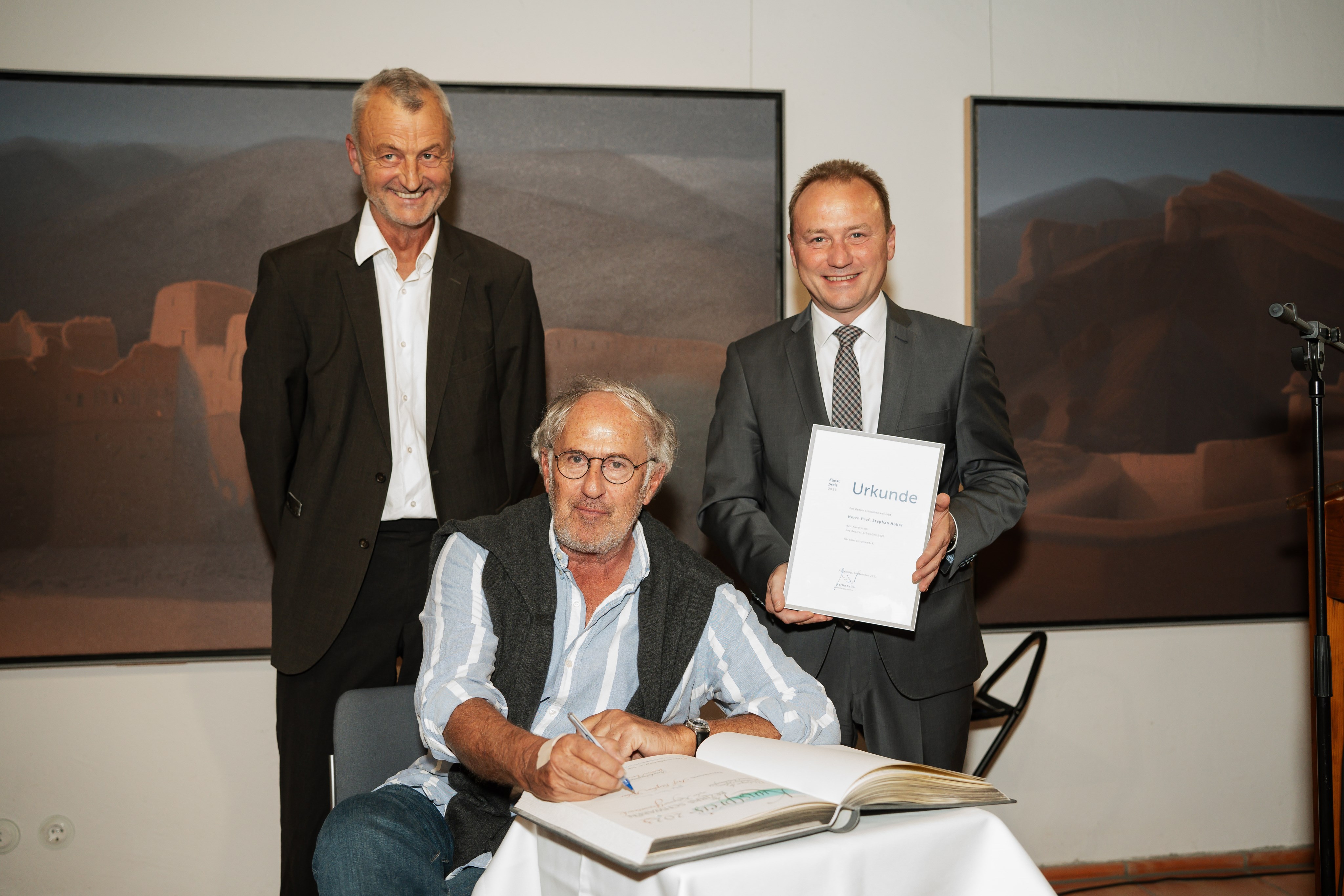 Kunstpreis 2023: Bezirk Schwaben würdigt Stephan Huber aus Bidingen (Lkr. Ostallgäu) 