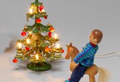 Familien-Führung mit Kreativ-Werkstatt: „Wohntrends in Miniatur. Weihnachts-Edition“
