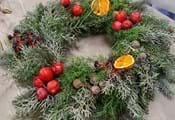 Kreativ-Werkstatt: Adventskranz binden