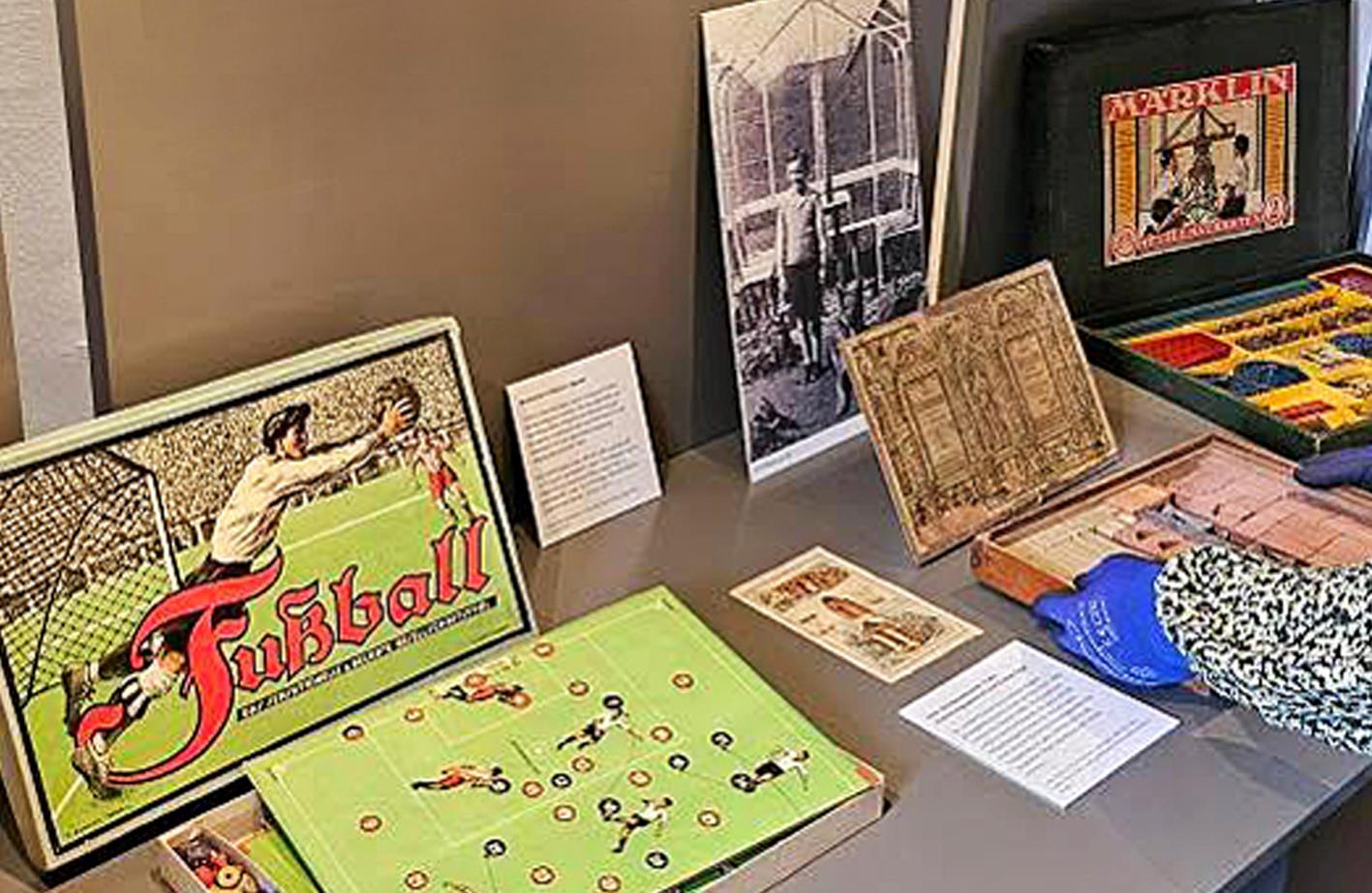 Erzählcafé: „Ganz im Spiel versunken – Spiele der Kindheit“