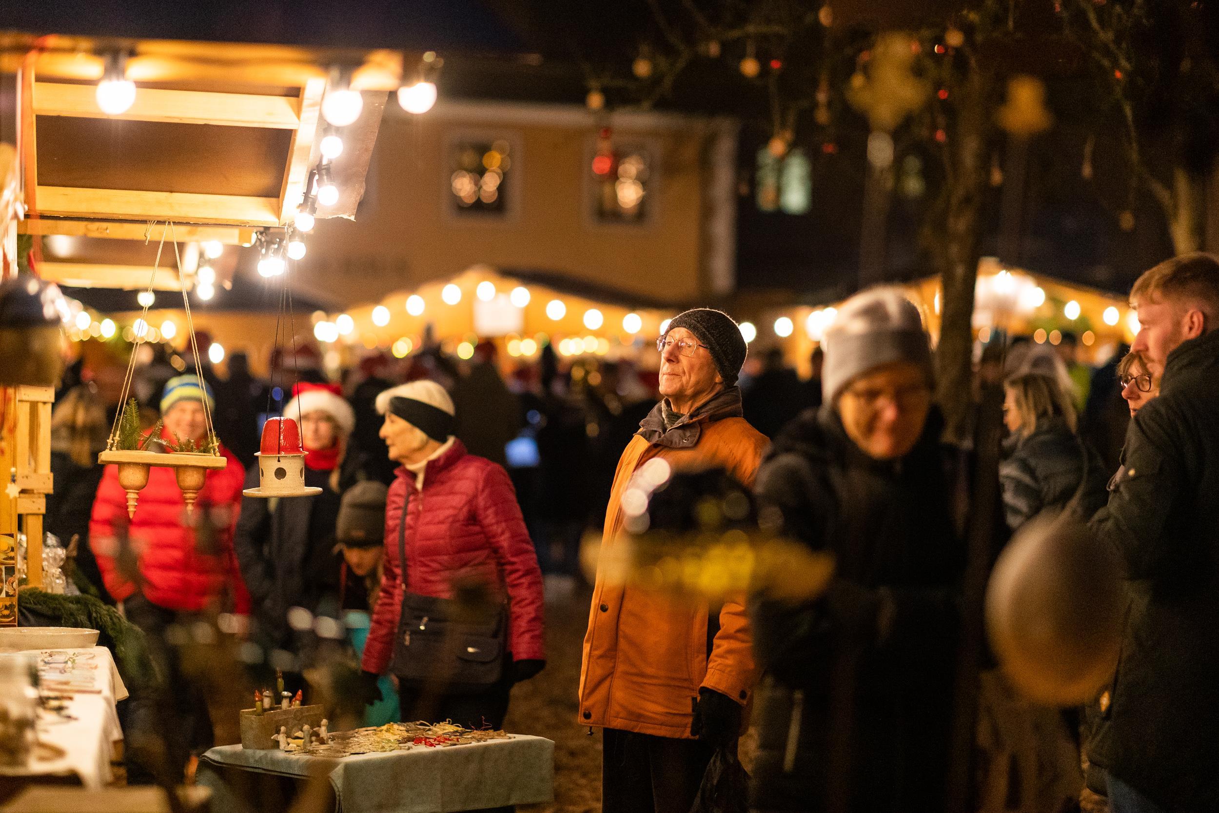 Leider haben wir keinen Alternativtext zu diesem Bild, aber wir arbeiten daran.