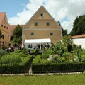 Museumsgarten - Foto: Barbara Magg, Museum Oberschönenfeld Museumsgarten - Foto: Barbara Magg, Museum Oberschönenfeld